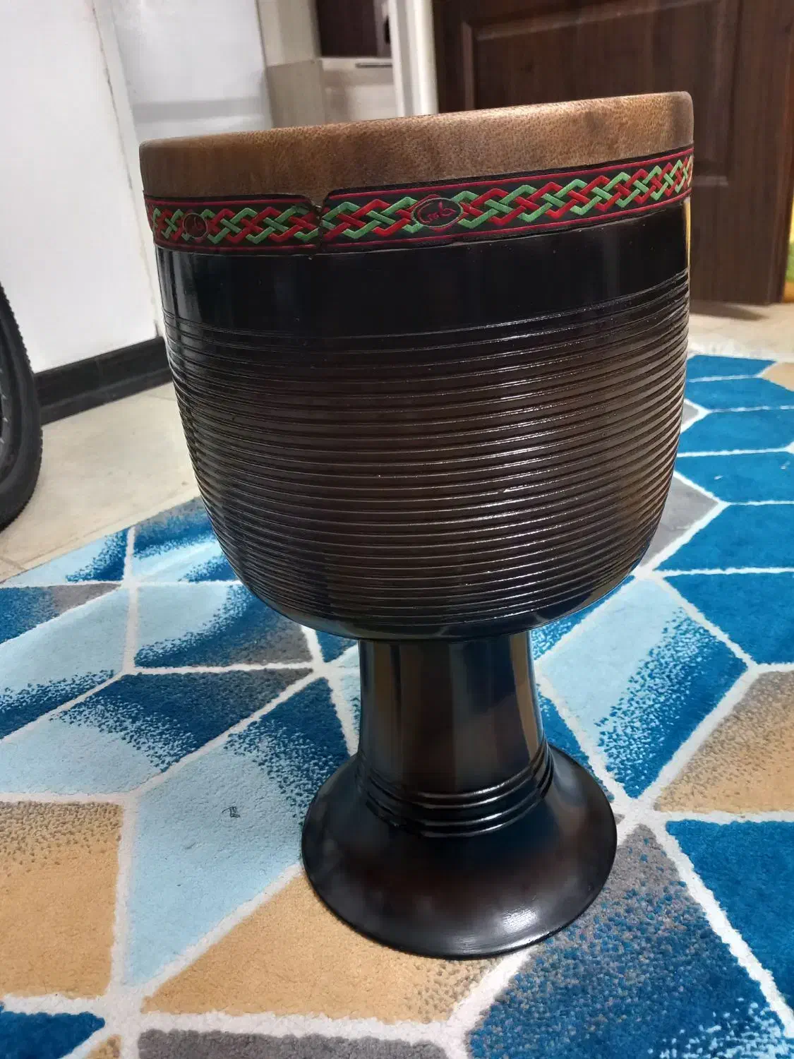 تنبک|سازهای سنتی|کرمان, |دیوار