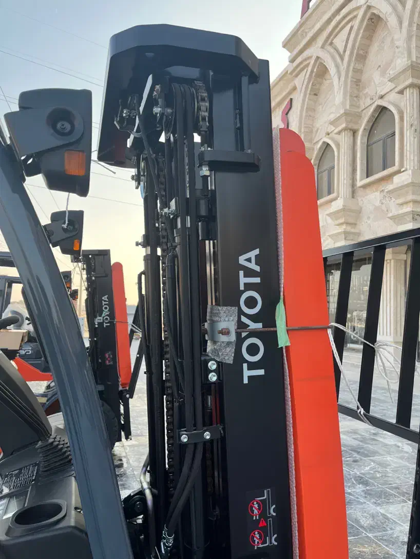 لیفتراک برند تویوتا|ماشینآلات صنعتی|قشم, |دیوار