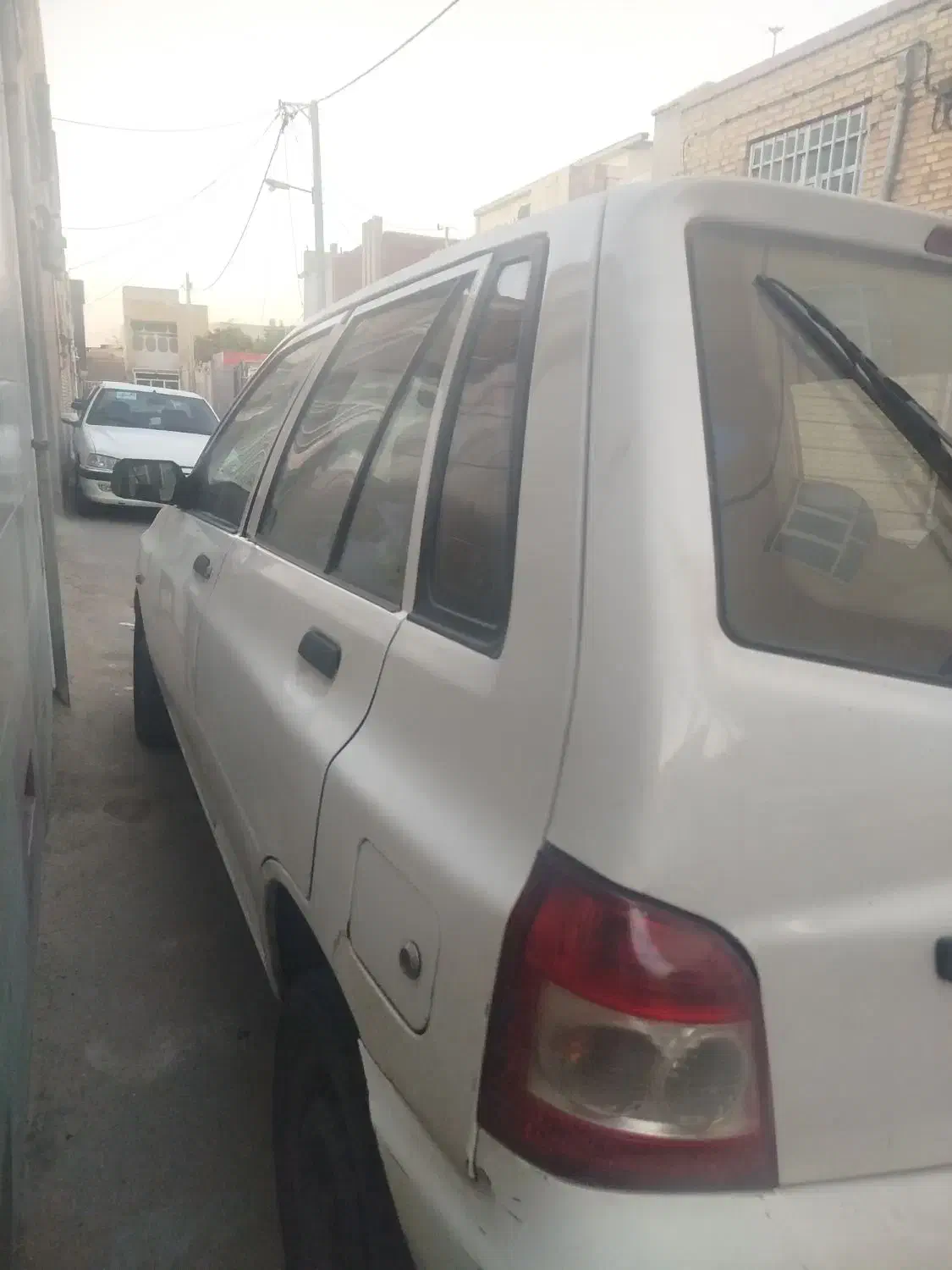 111سفید مدل 97خانگی|خودرو سواری و وانت|یزد, |دیوار