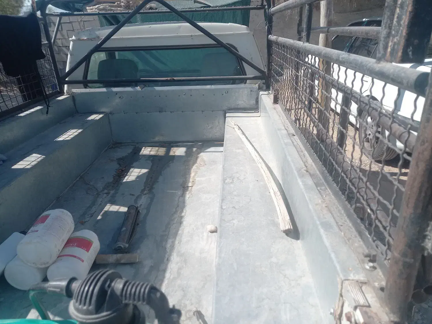 وانت پیکان ۸۲|خودرو سواری و وانت|فسا, |دیوار