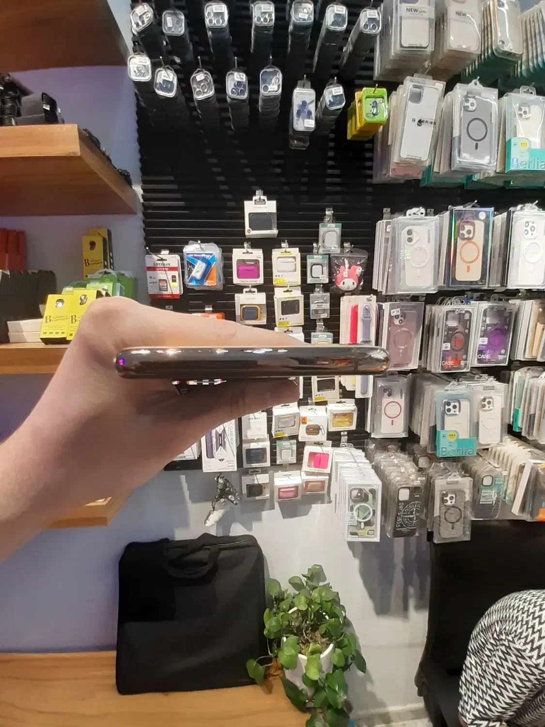 iphone 11promax|موبایل|تهران, صادقیه|دیوار