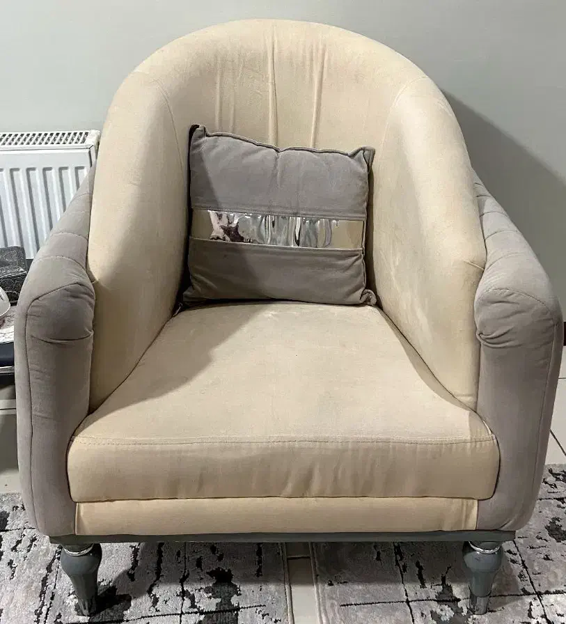 مبل مدل چستر کاملا سالم|مبلمان خانگی و میز عسلی|اندیشه, شهرک مریم|دیوار