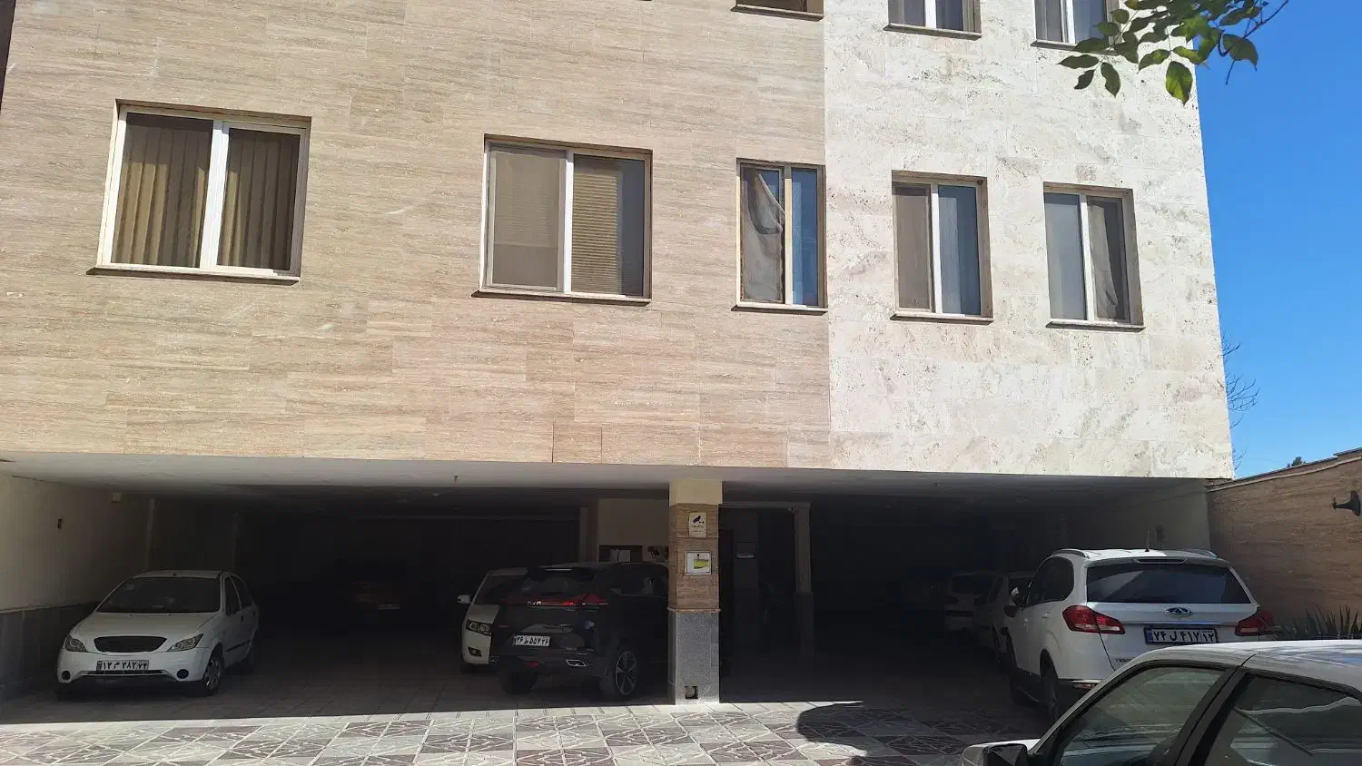 آپارتمان ۱۲۵ متری اوایل سرافرازان|فروش آپارتمان|مشهد, چهارچشمه|دیوار