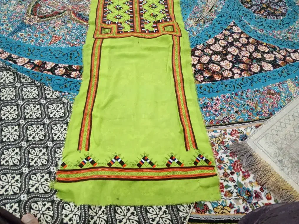 دوچگر هستم|لباس|هیرمند, |دیوار