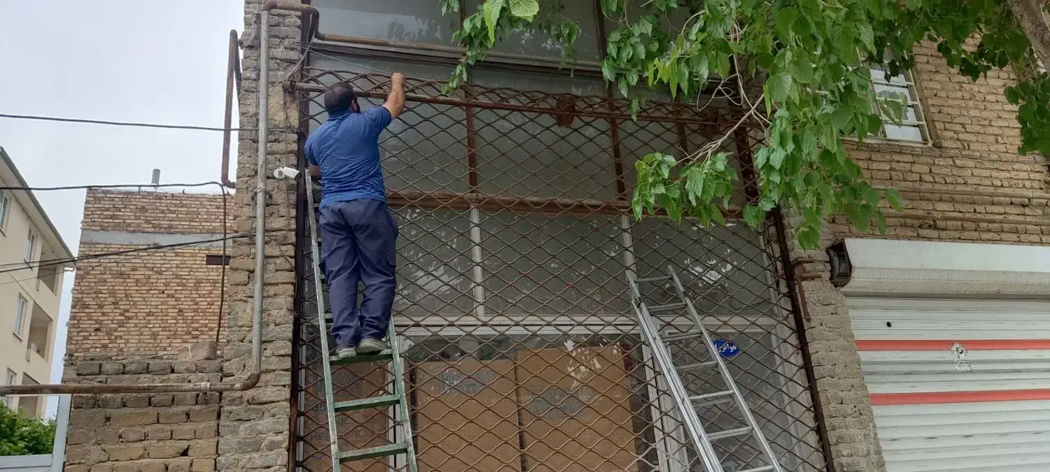 تعمیرات تخصصی کرکره های برقی و قدیمی|خدمات پیشه و مهارت|ارومیه, |دیوار