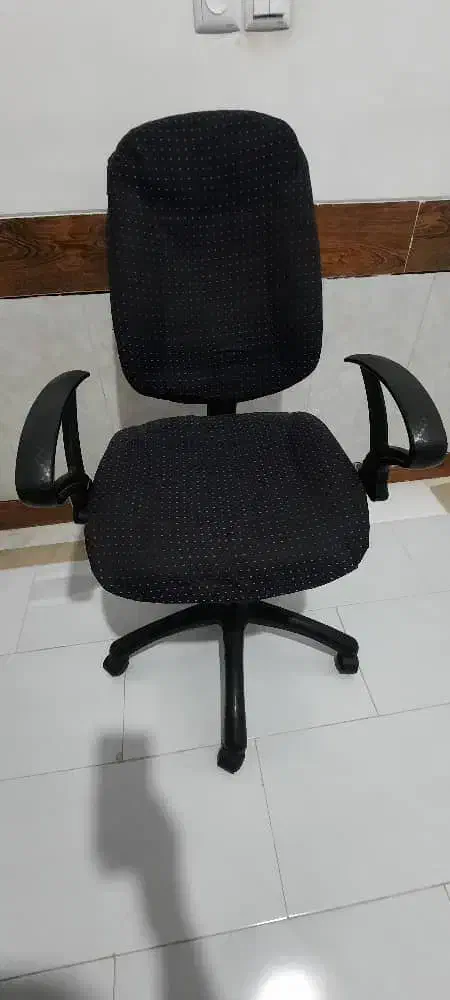 میزکامپوتروصندلی چرخ دار|میز تحریر و کامپیوتر|فلاورجان, |دیوار