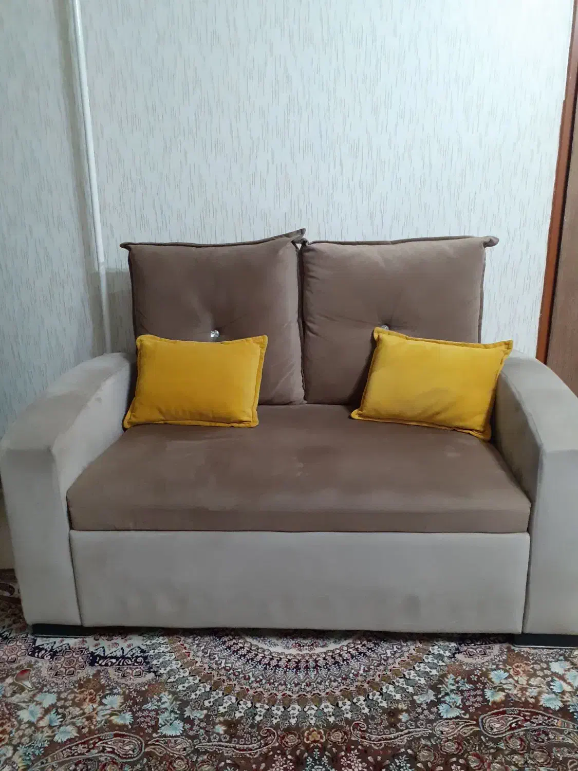 مبل|مبلمان خانگی و میز عسلی|رشت, پاره بیجار|دیوار