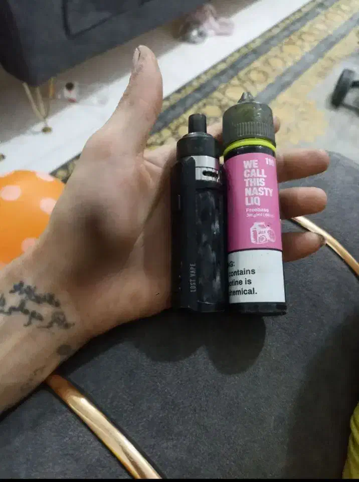 ویپ دوحالته نو|زیورآلات و اکسسوری|رباط‌کریم, رباط‌کریم|دیوار