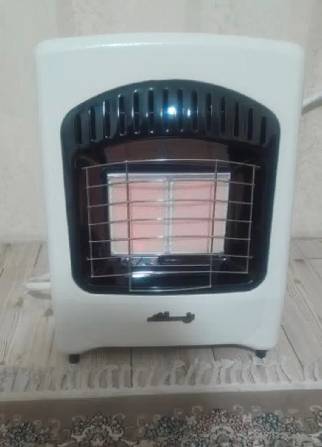 بخاری بدون دودکش پلار هم دیواری وزمینی سرامیک شعله|بخاری، هیتر، شومینه|تبریز, |دیوار