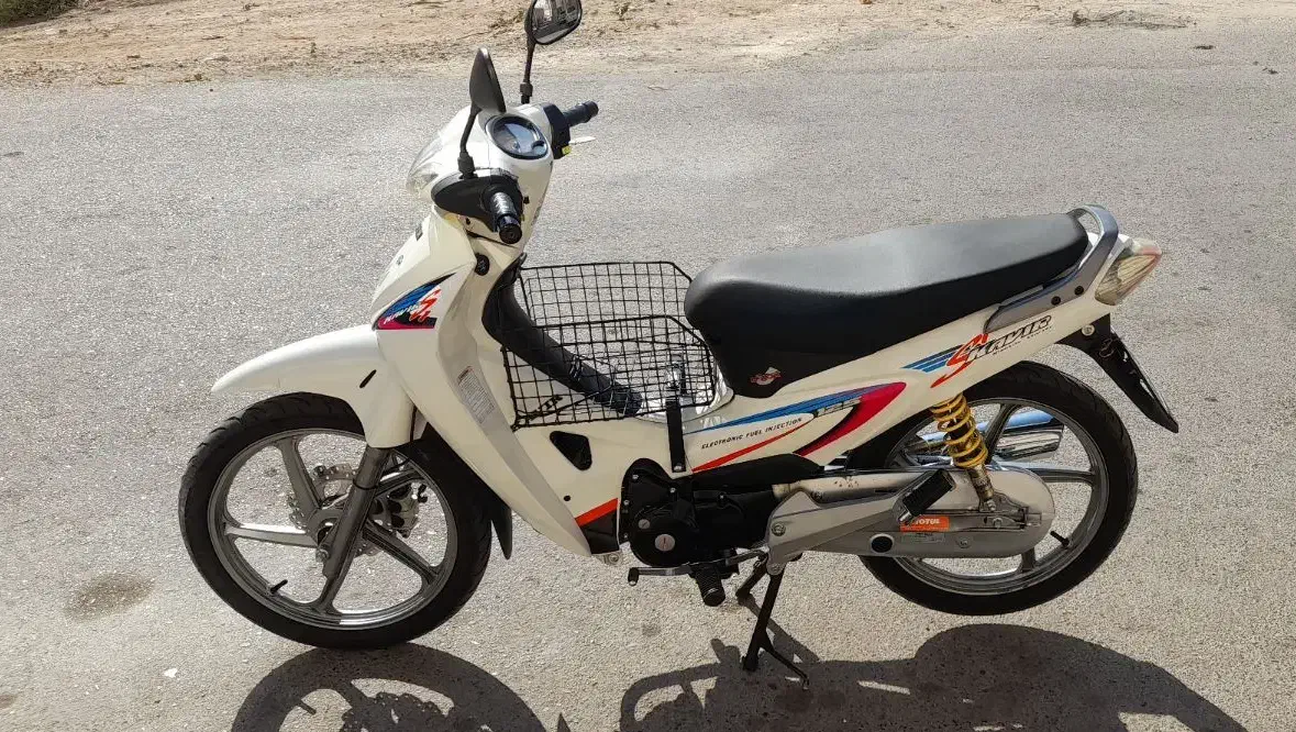 موتور ویو کویر در حد صفر|موتورسیکلت|شیراز, فرهنگ شهر|دیوار