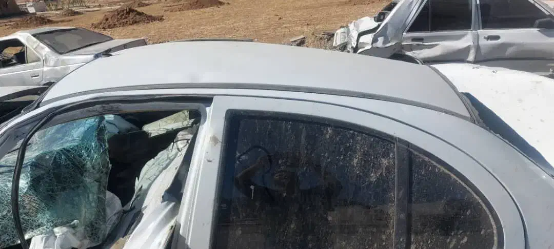 ساینا ۹۹ تصاد ف کرده|خودرو سواری و وانت|اصفهان, نقش جهان|دیوار