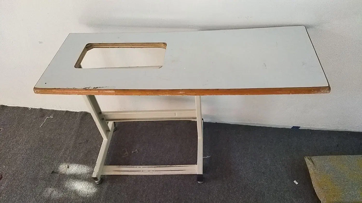 میز پایه ژانومه|لوازم خیاطی و بافتنی|محمدشهر, ولدآباد|دیوار