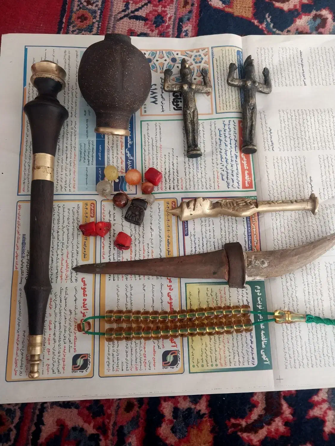 تعدادی وسایل عتیقه قدیمی|کلکسیون اشیاء عتیقه|اردبیل, |دیوار