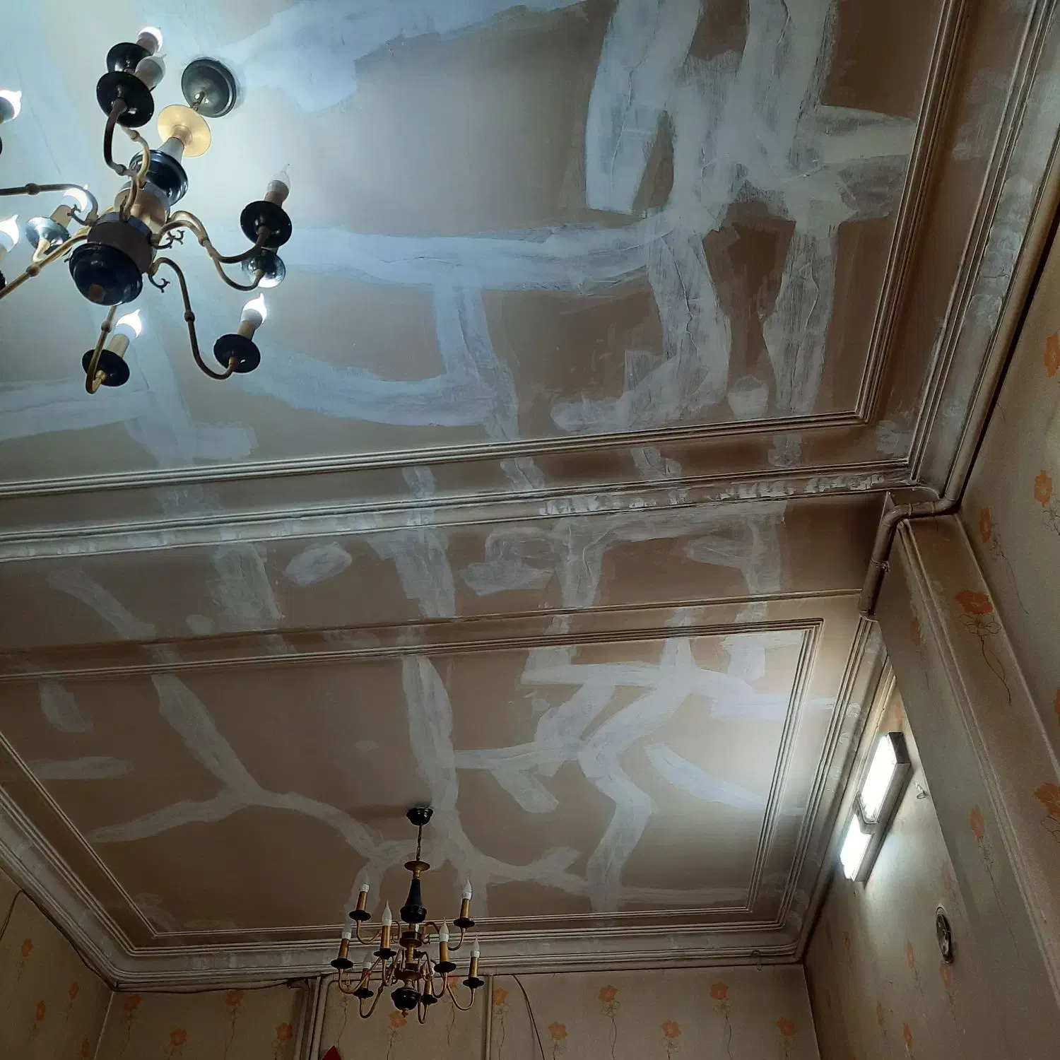 نقاشی ساختمان پتینه گچبری اقساطی|خدمات پیشه و مهارت|قم, بلوار امین و ساحلی|دیوار