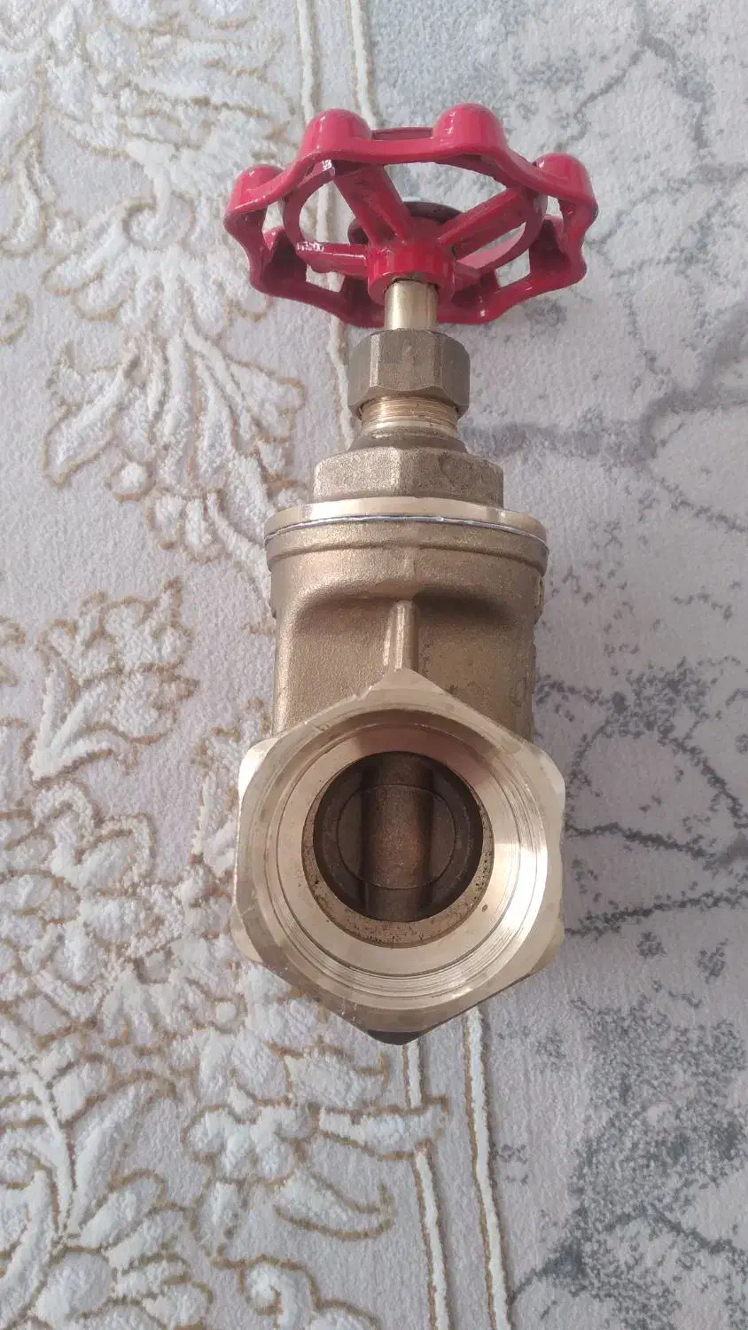 فلکه یک چهارم|ابزارآلات|قروه, |دیوار