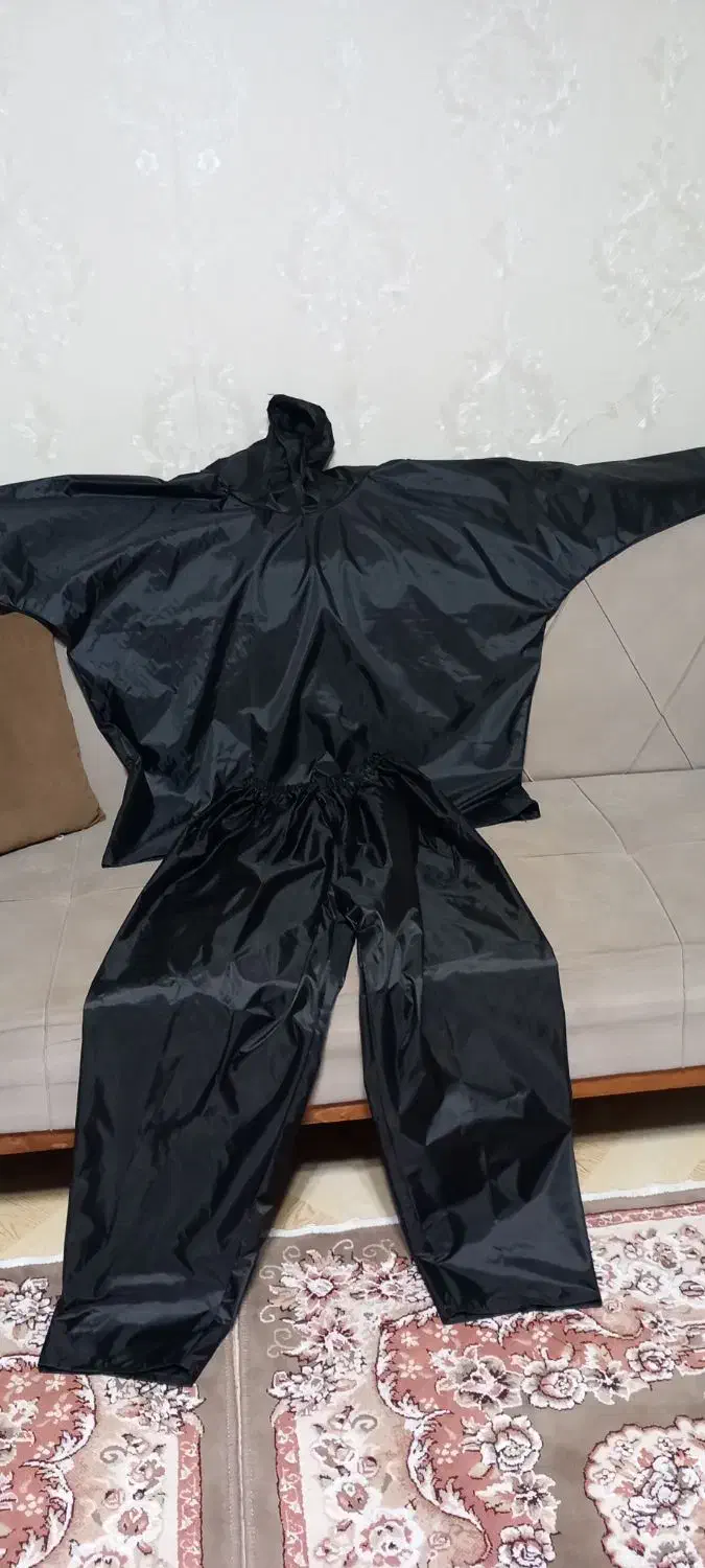 قوجان آکبند|لباس|بندر انزلی, سید آسیه|دیوار