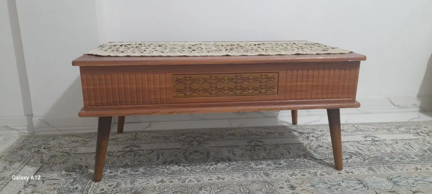 3عدد جلو مبلی سالم بدون ایراد|مبلمان خانگی و میز عسلی|کرمانشاه, |دیوار