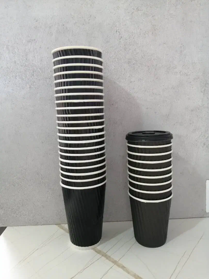 تعدادی ظروف یکبار مصرف کافه|ظروف نگهدارنده، پلاستیکی، یکبارمصرف|پردیس, فاز ۱۱|دیوار