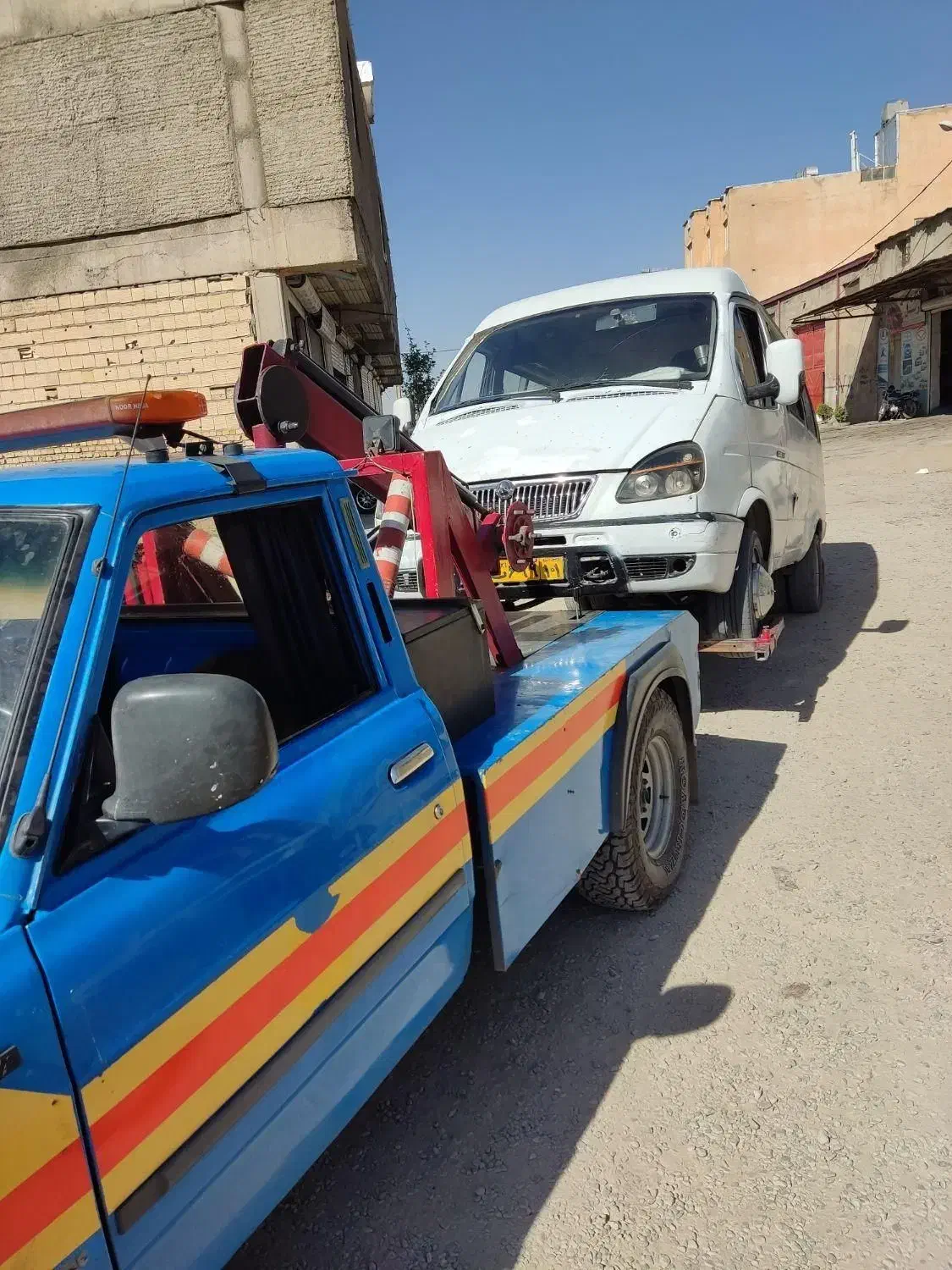 امداد خودرو ،یدک کش،باطری سازی،خودروبر جرثقیل|خدمات حمل و نقل|همدان, |دیوار