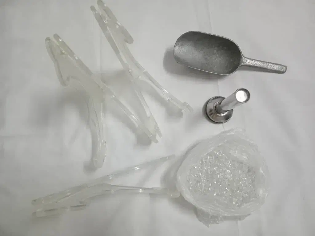 تعدادی وسیله بفروش میرسد|صنایع دستی و سایر لوازم تزئینی|رشت, گلسار|دیوار