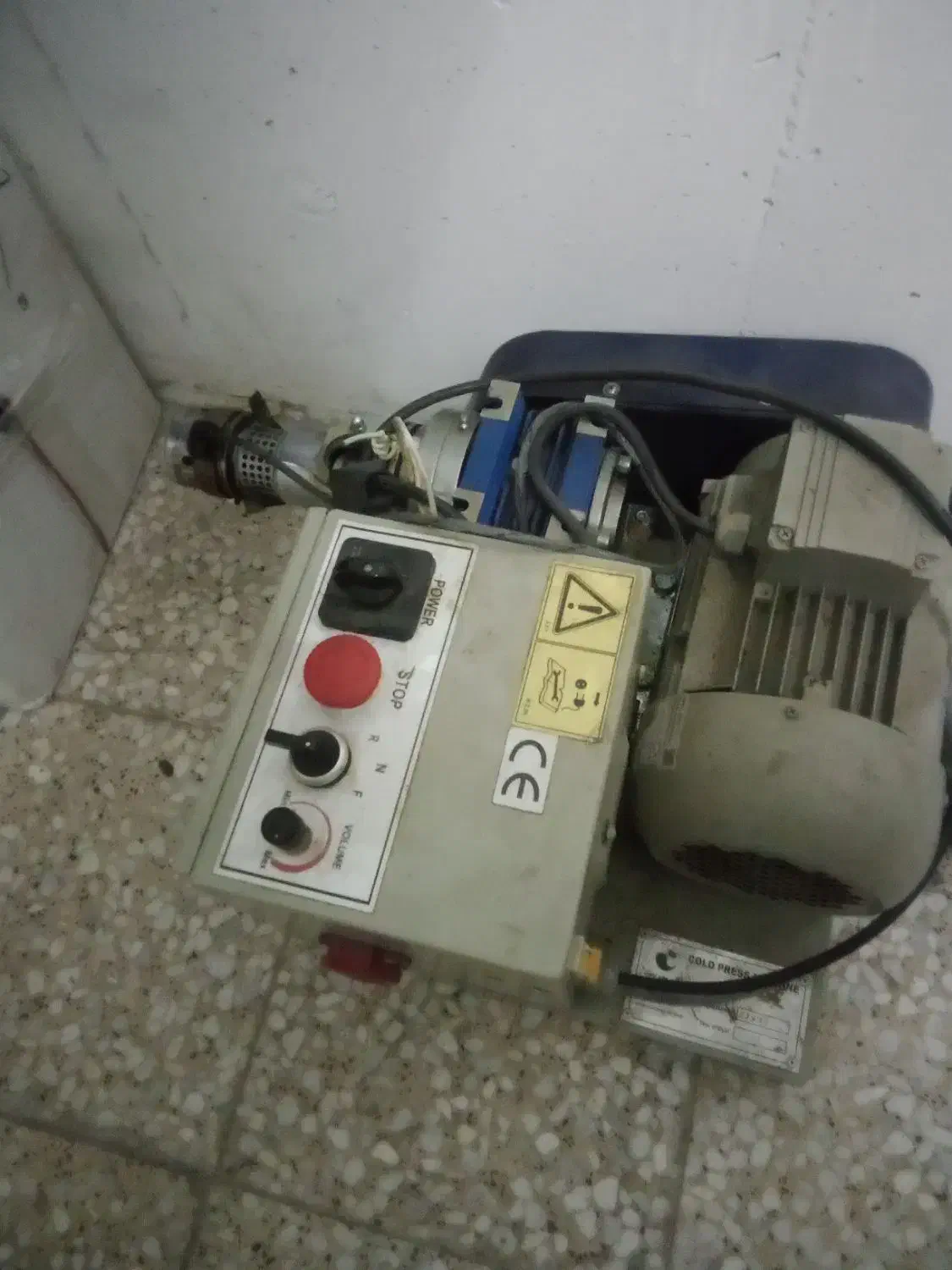 دستگاه روغن گیریNI8|فروشگاه و مغازه|تهران, والفجر|دیوار