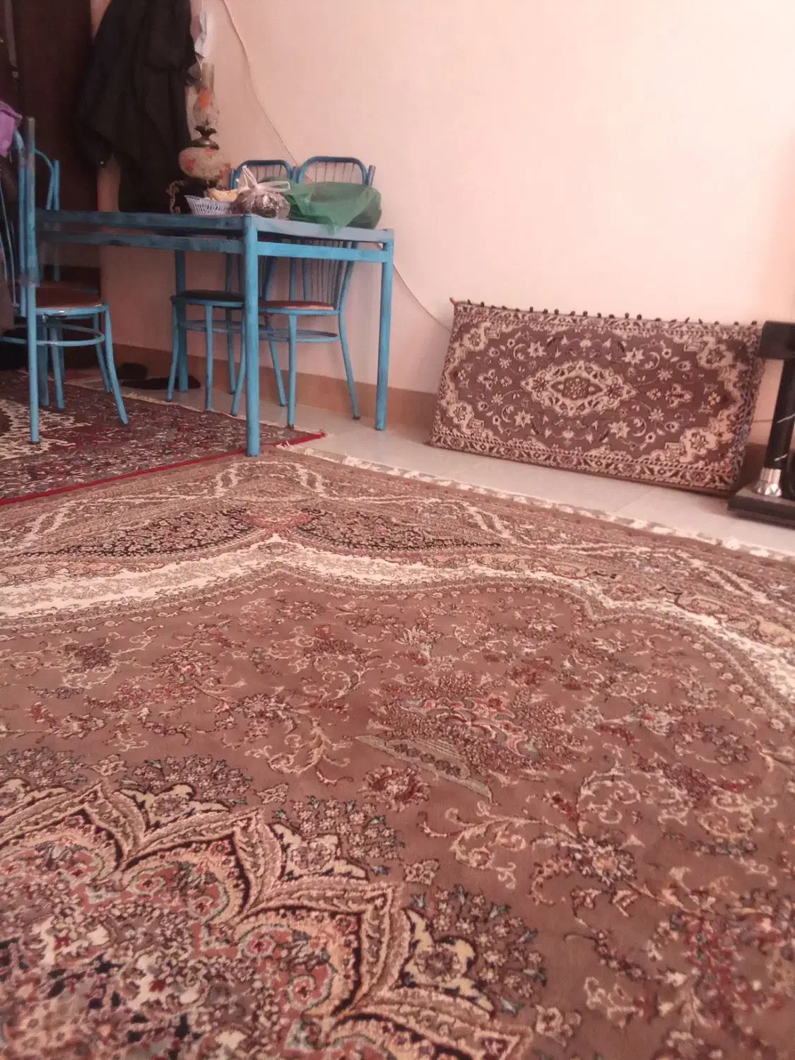 میز نهار خوری|میز و صندلی غذاخوری|تربتحیدریه, رضاشهر|دیوار