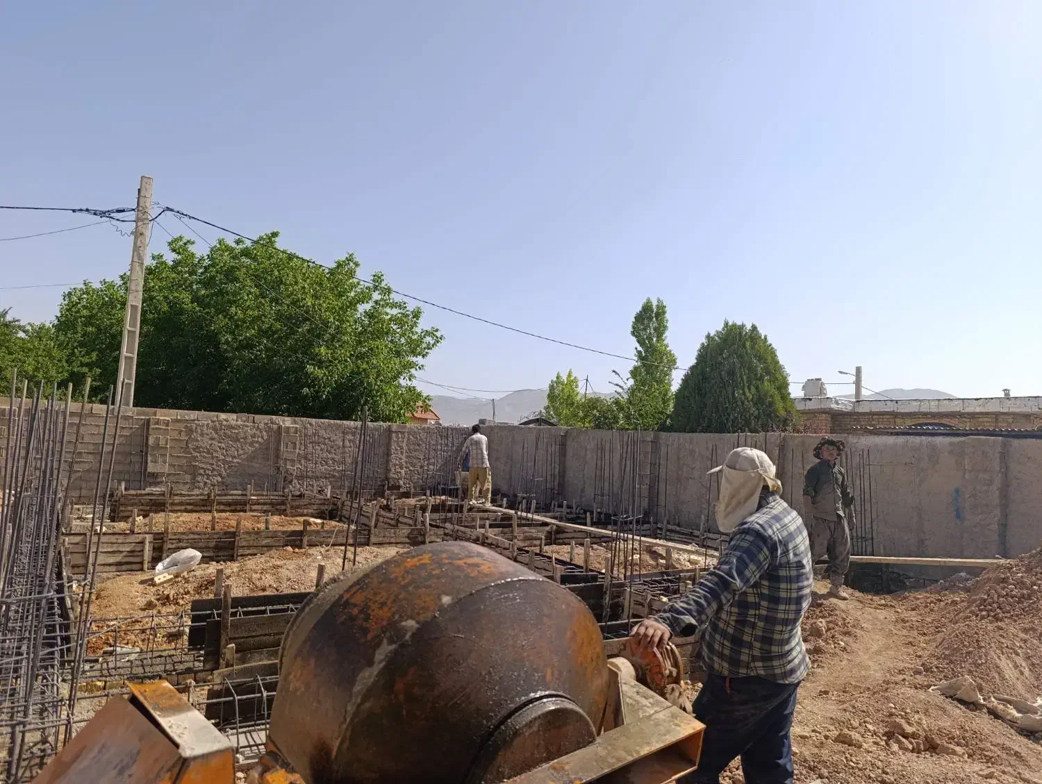 اجرای اسکلت بنایی و بتنی|خدمات پیشه و مهارت|شیراز, گویم|دیوار