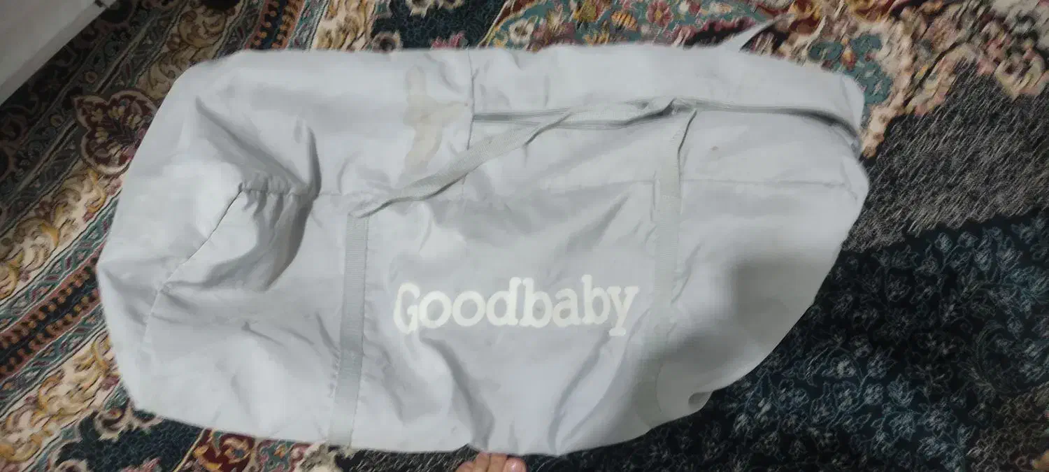 تخت پارک کودک .. تخت کنار مادر|تخت و صندلی بچه|شاهینشهر, گرگاب|دیوار