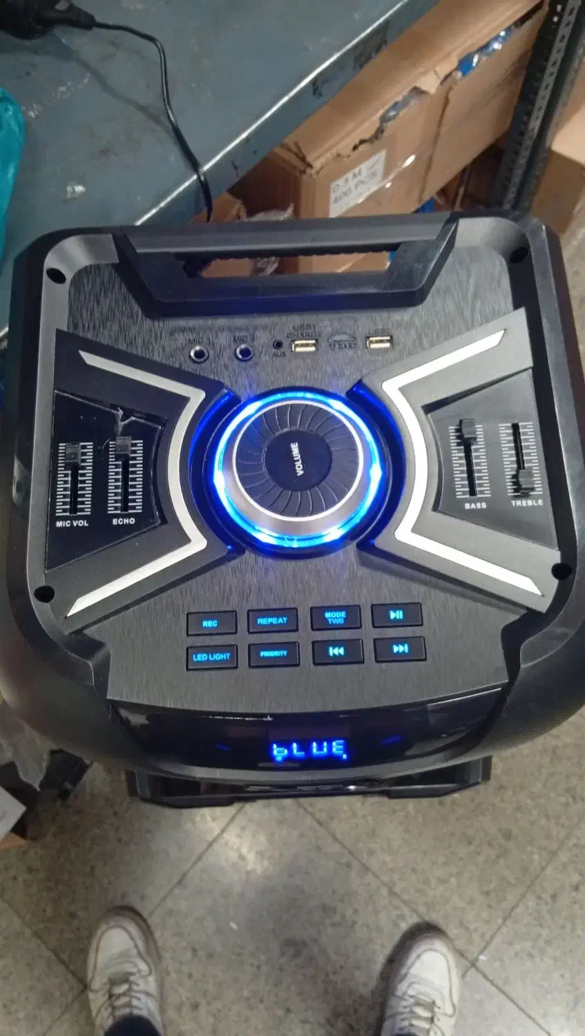 اسپیکر ایستاده داتیس ۱۰ ۱۰|پخش‌کننده همراه|تهران, فلسطین (میدان انقلاب)|دیوار