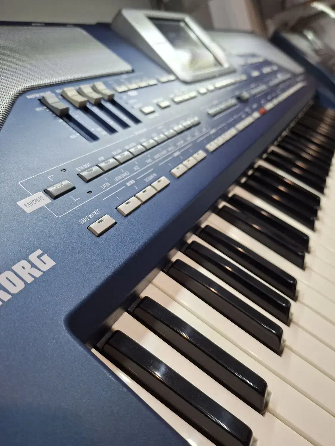 ارگ korgpa800|پیانو، کیبورد، آکاردئون|سقز, |دیوار