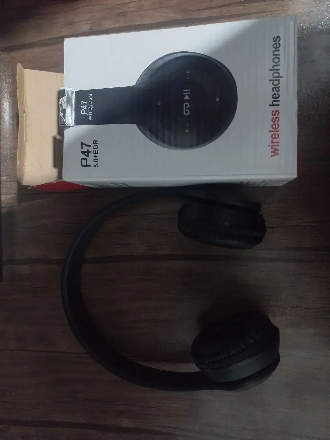 هدفون مشکی|پخش‌کننده همراه|ملایر, |دیوار