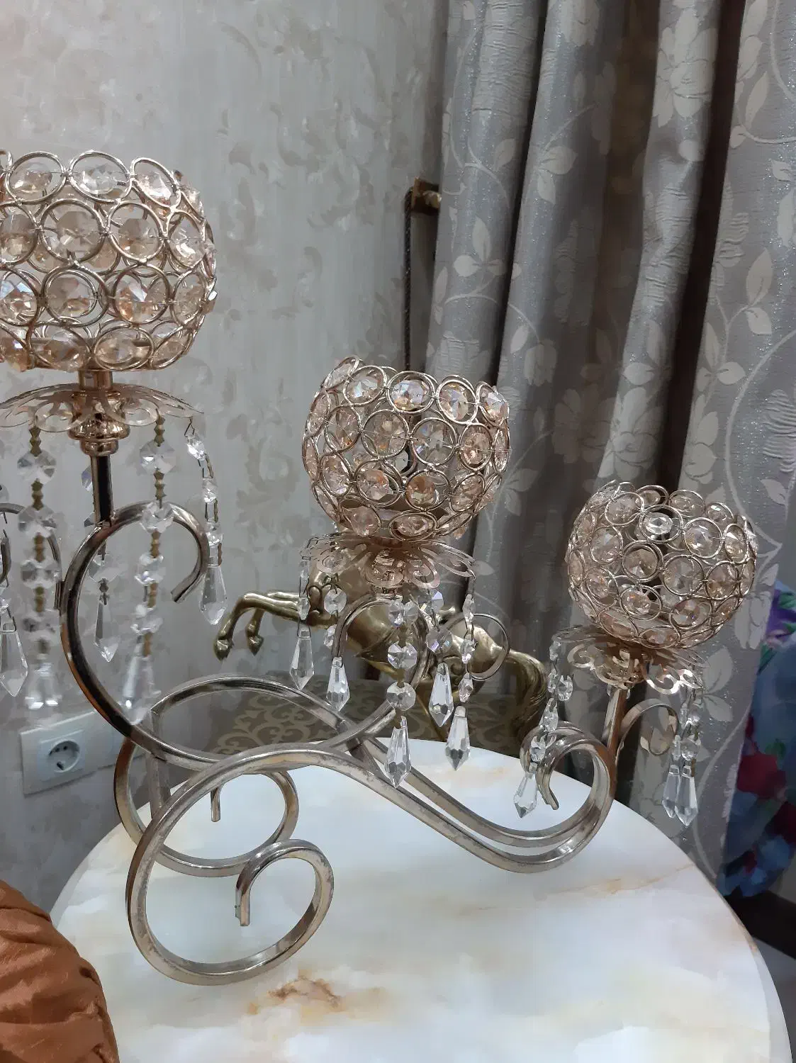 جا شمعی|چراغ خواب و آباژور|شیراز, فرگاز|دیوار