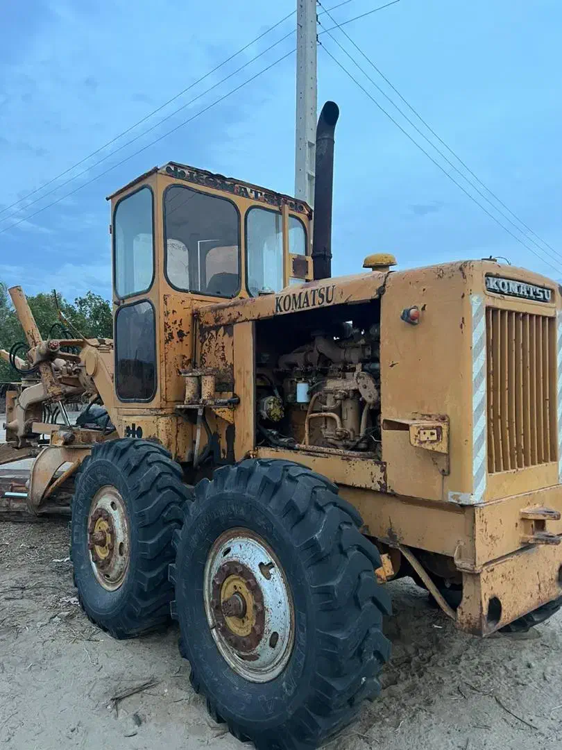 گریدر معاوضه با سواری 207 پارس آزرا بنزکمپرسی غلطک|خودرو سنگین|تهران, منیریه|دیوار