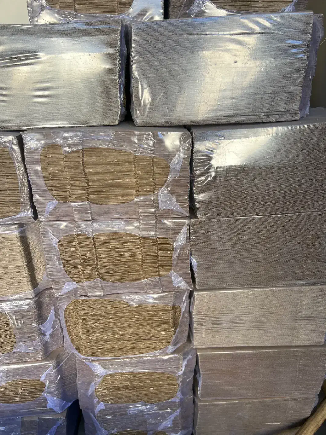 هولدر جا لیوانی مقوایی کارتنی کافه|ظروف نگهدارنده، پلاستیکی، یک‌بارمصرف|ساری, |دیوار