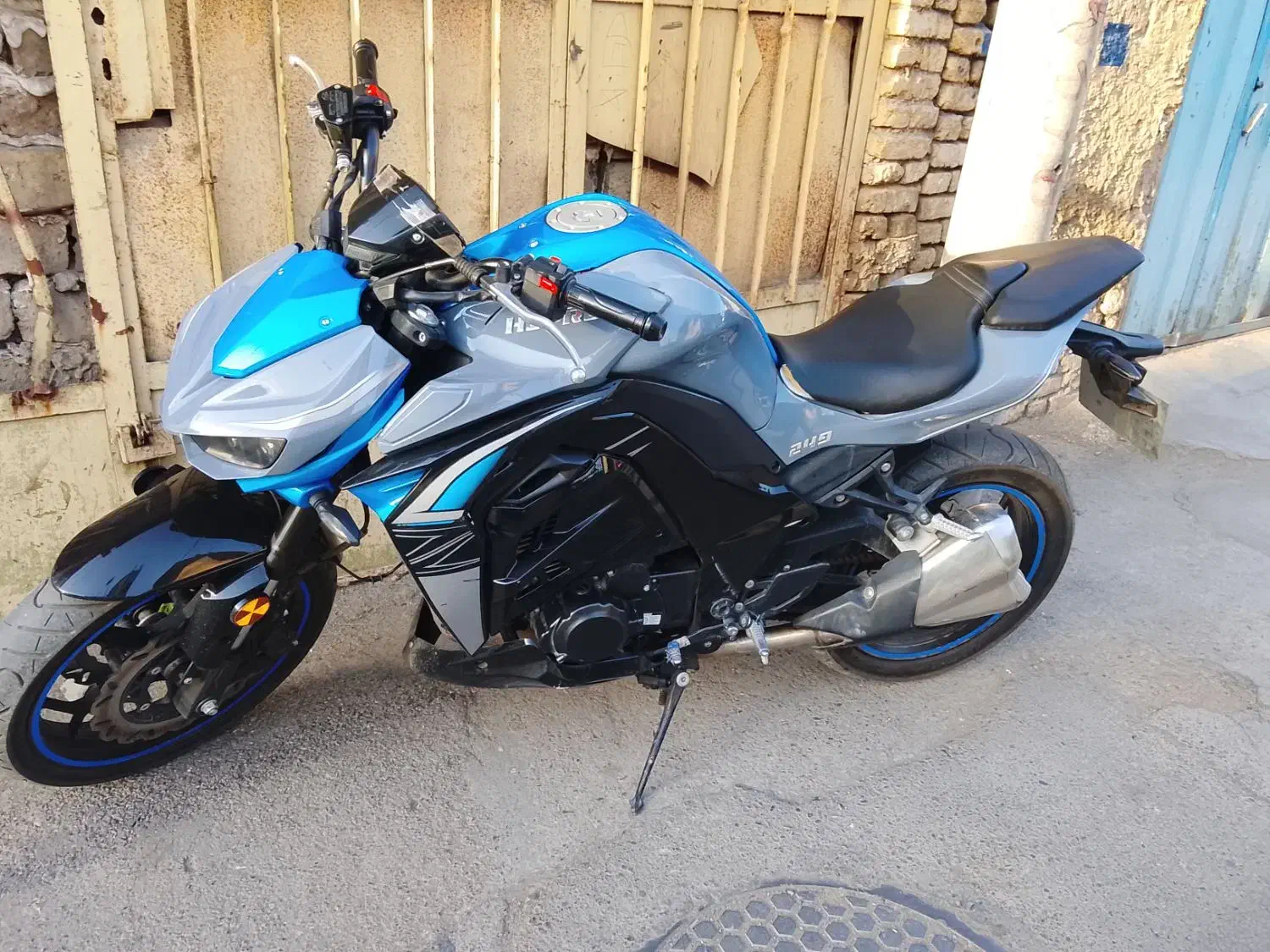 z1000|موتورسیکلت|مشهد, ثامن|دیوار