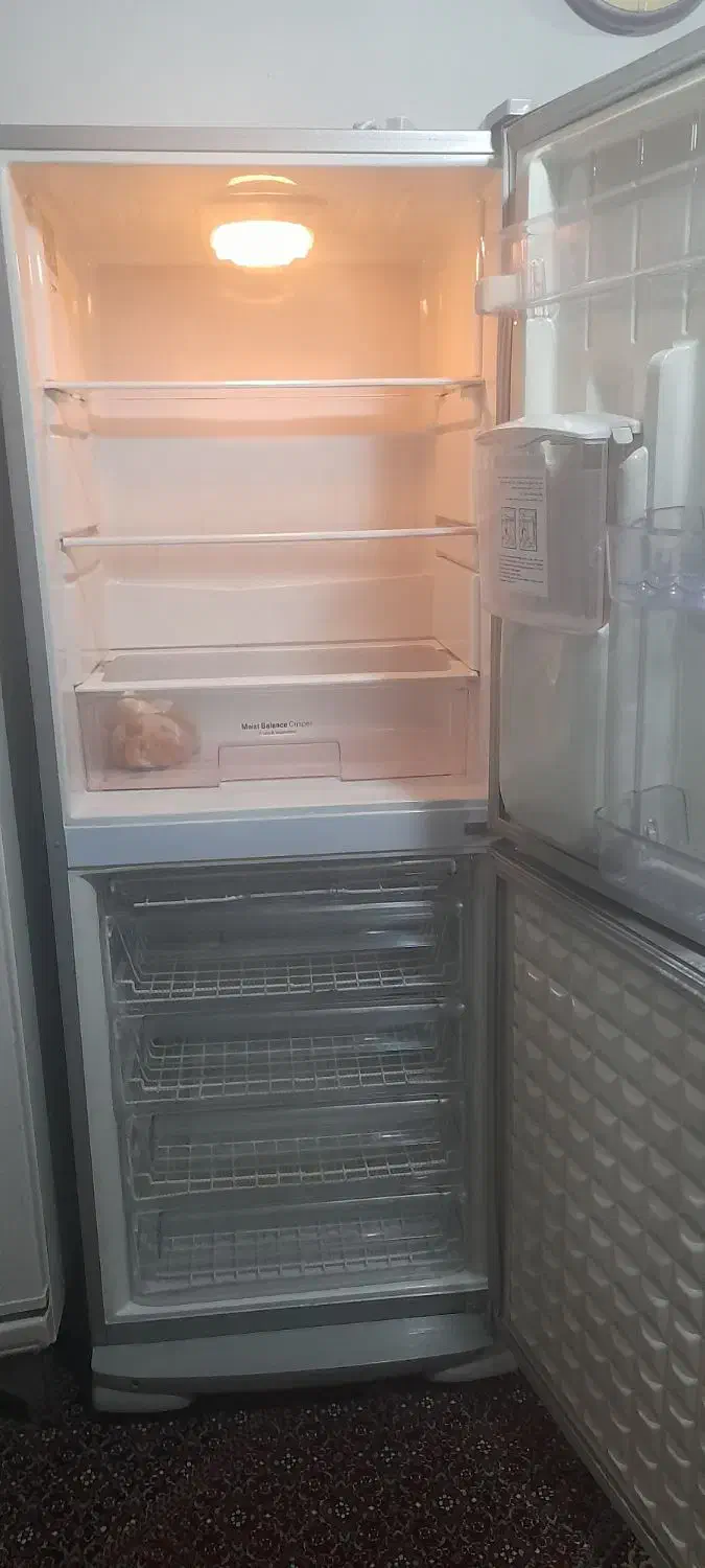 یخچال فریزرsilvan|یخچال و فریزر|بروجرد, |دیوار