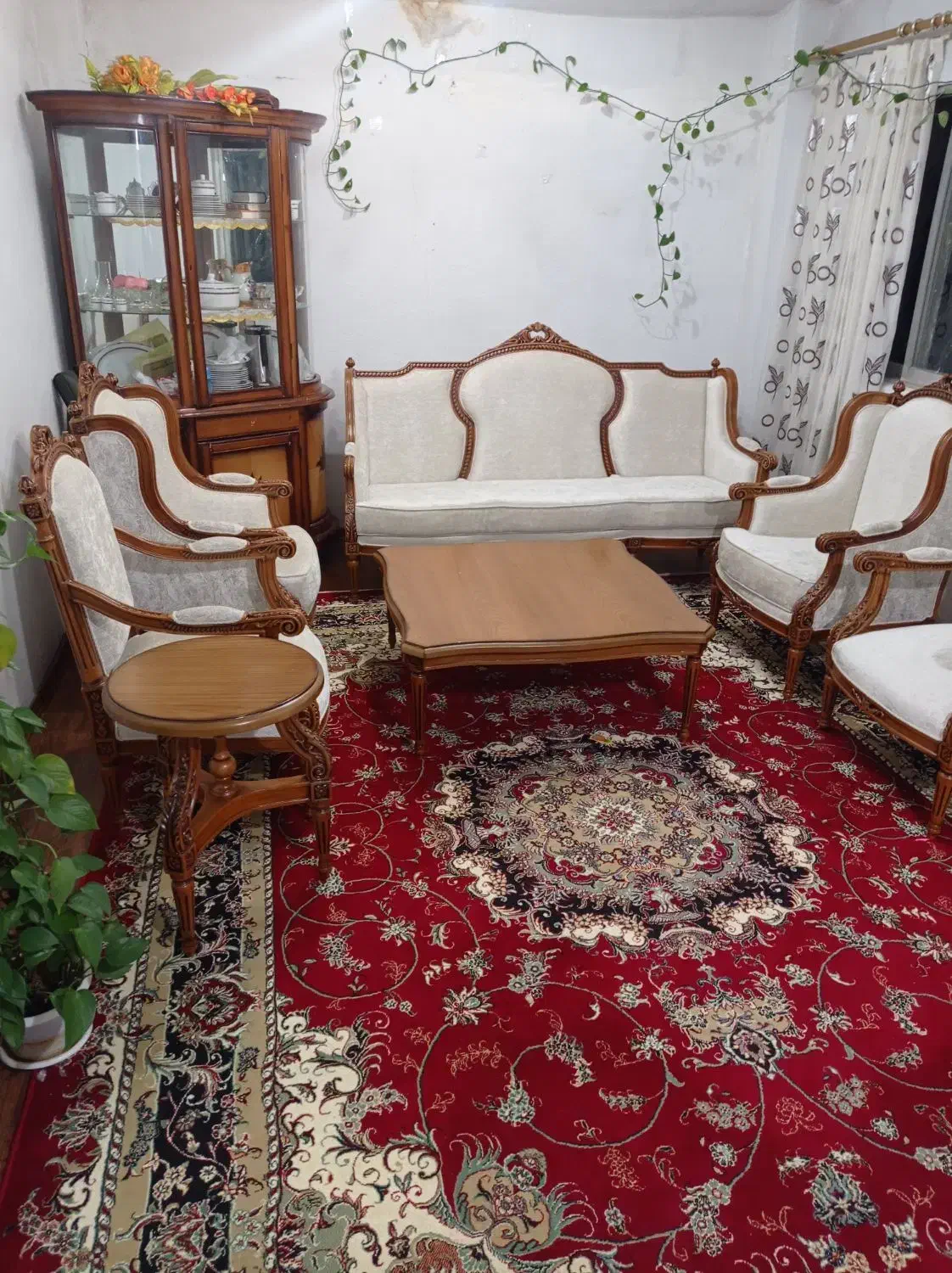 مبل|مبلمان خانگی و میز عسلی|رشت, حاجی آباد|دیوار