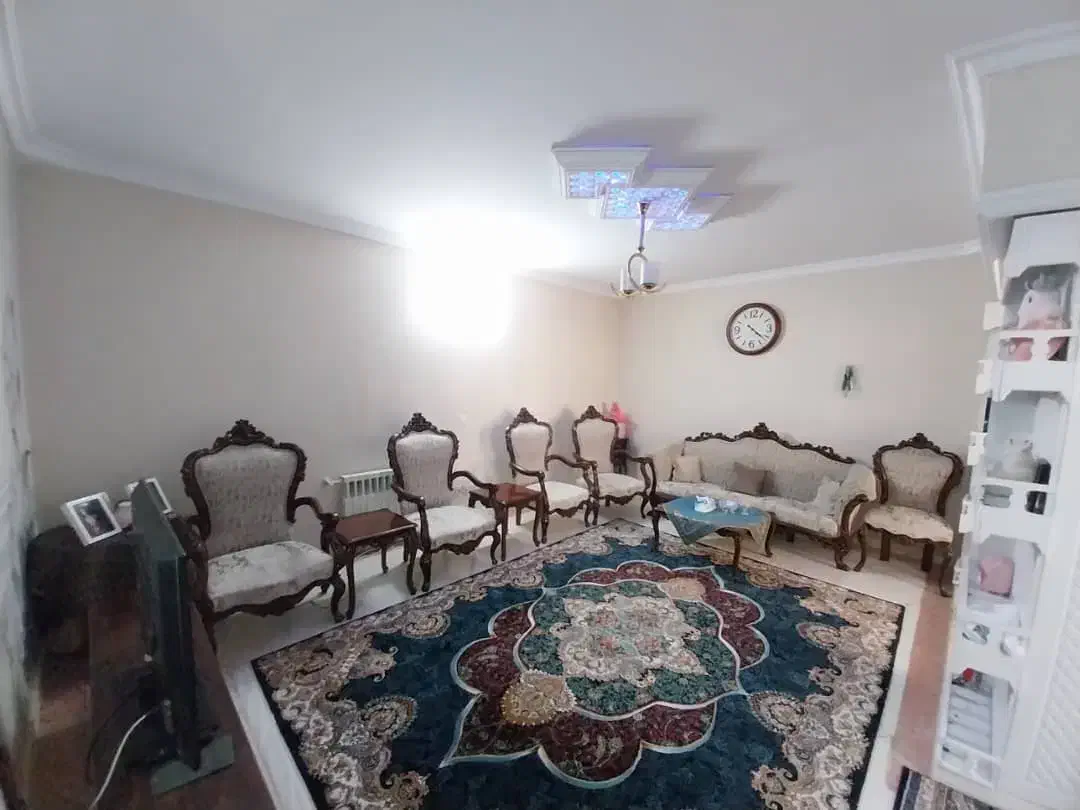 60متر عروسک/پارکینگ/اسانسور/کم سن/قائمیه|فروش آپارتمان|اسلامشهر, شهرک سعیدیه|دیوار
