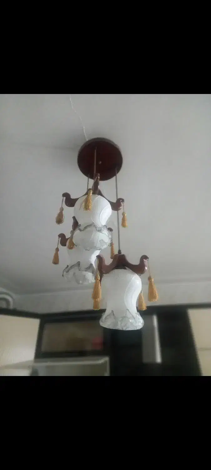 لوستر سه شاخه|لوستر و چراغ آویز|شیراز, جوادیه|دیوار