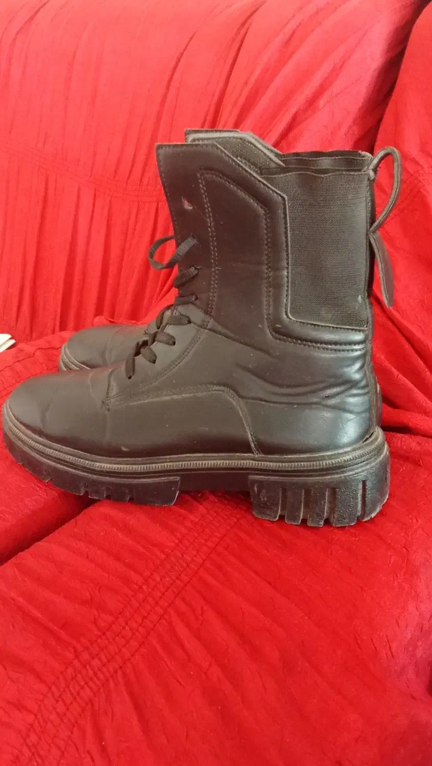 نیم بوت سایز ۳۹|کیف، کفش، کمربند|کاشمر, |دیوار