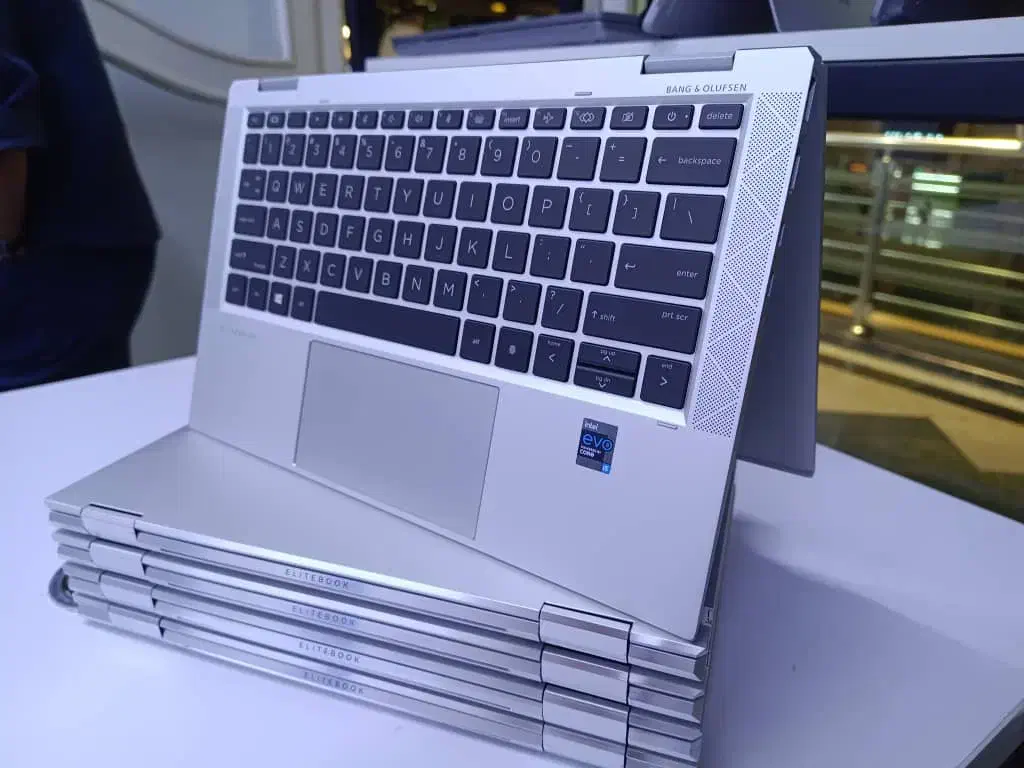 لپ تاپ اچ پی 360 درجه HP elitebook 1030 G8|رایانه همراه|تهران, فلسطین (میدان انقلاب)|دیوار