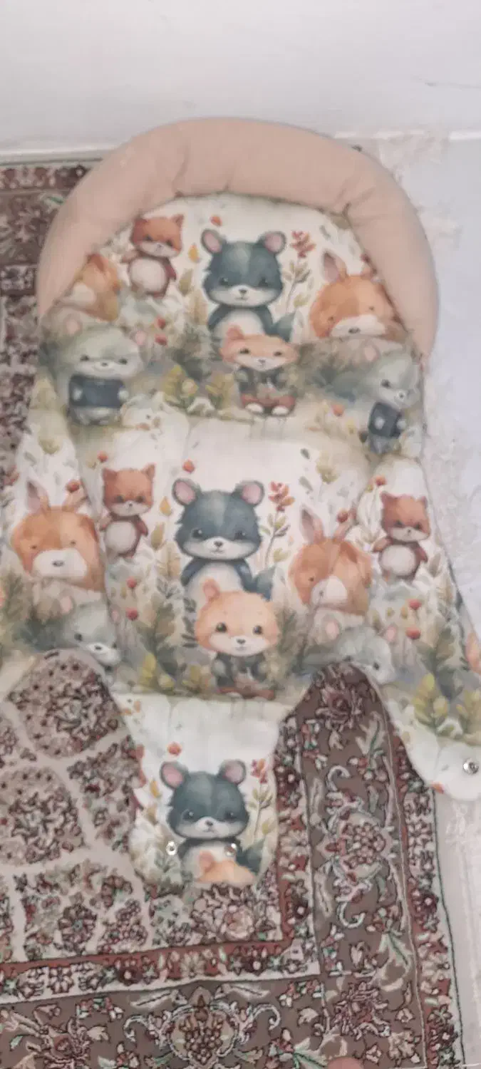 بالشت فرم دهی وقنداق سوئیسی مناسب تا ۶ماه|اسباب و اثاث بچه|دماوند, گیلاوند|دیوار