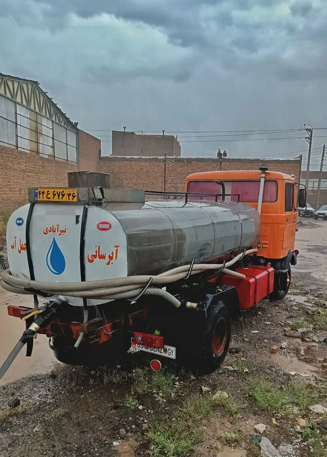 ابرسانی با تانکر حمل اب شرب و غیر شرب|خدمات حمل و نقل|نیشابور, باغرود|دیوار