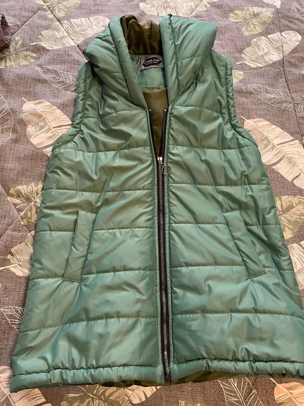 پافر کلاه دار کوتاه و کاپشن بلند|لباس|ارومیه, |دیوار