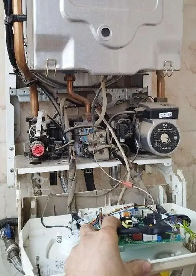 تعمیر انواع پکیج|آبگرمکن، پکیج، شوفاژ|زاهدان, |دیوار