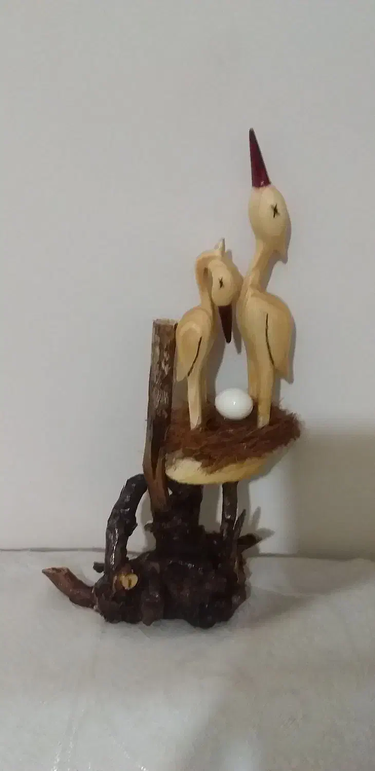 انواع مجسمه های چوبی و همچنین ظرف های چوبی|صنایع دستی و سایر لوازم تزئینی|باقرشهر, |دیوار