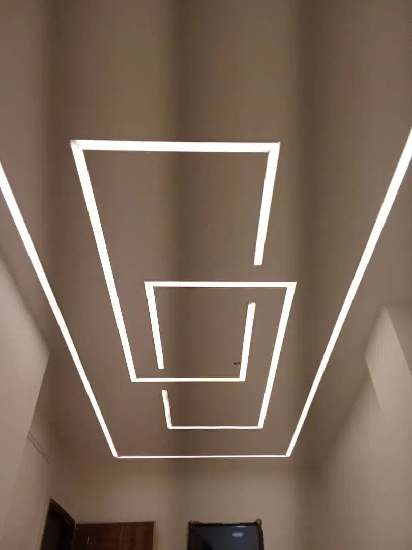 سیم کشی، برق کاری. سیمکشی ،برقکاری|خدمات پیشه و مهارت|اردبیل, |دیوار