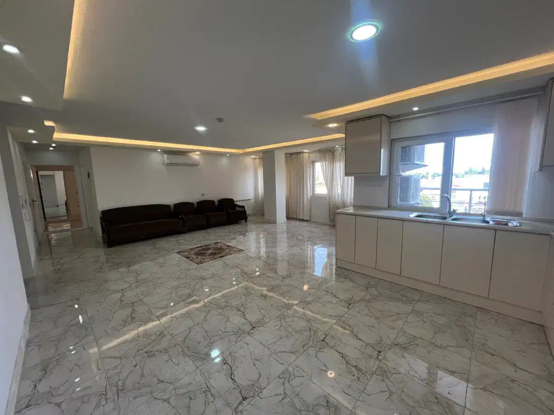 ۹۷ متری خاص در ساختمانی دوکله بلوار دریا سرخرود|فروش آپارتمان|سرخرود, |دیوار