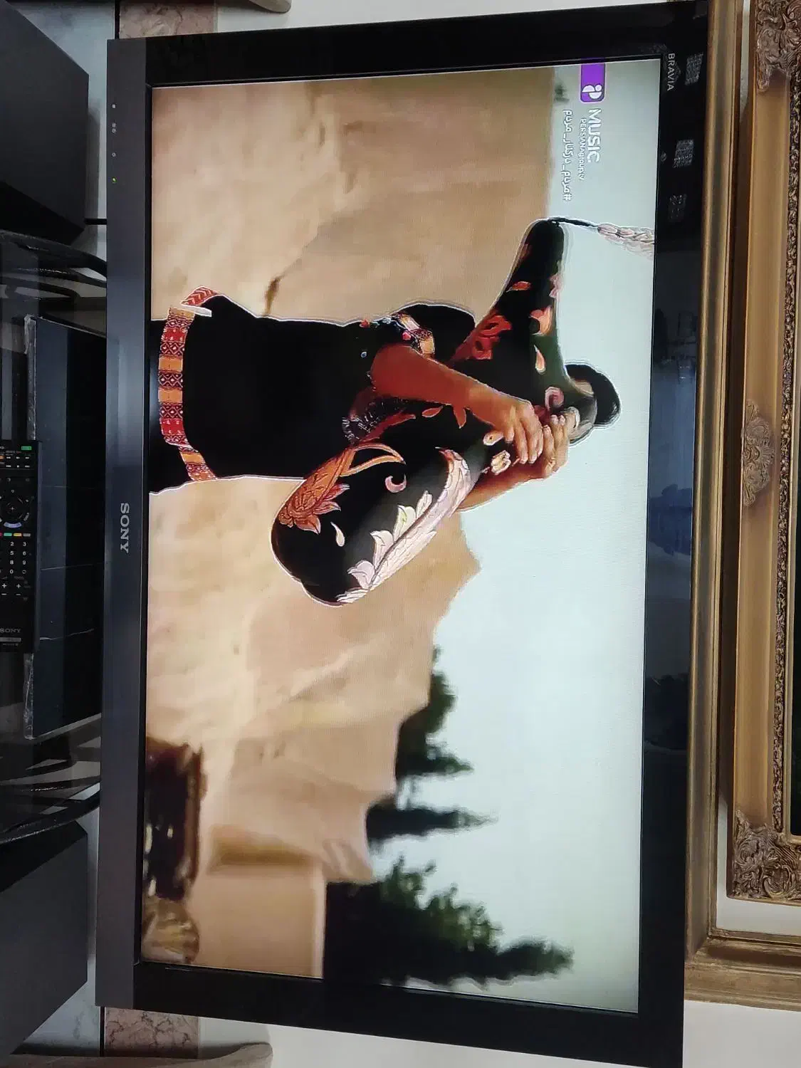 تلویزیون سونی ۴۶ اینچ اصل|تلویزیون و پروژکتور|آزادشهر, |دیوار