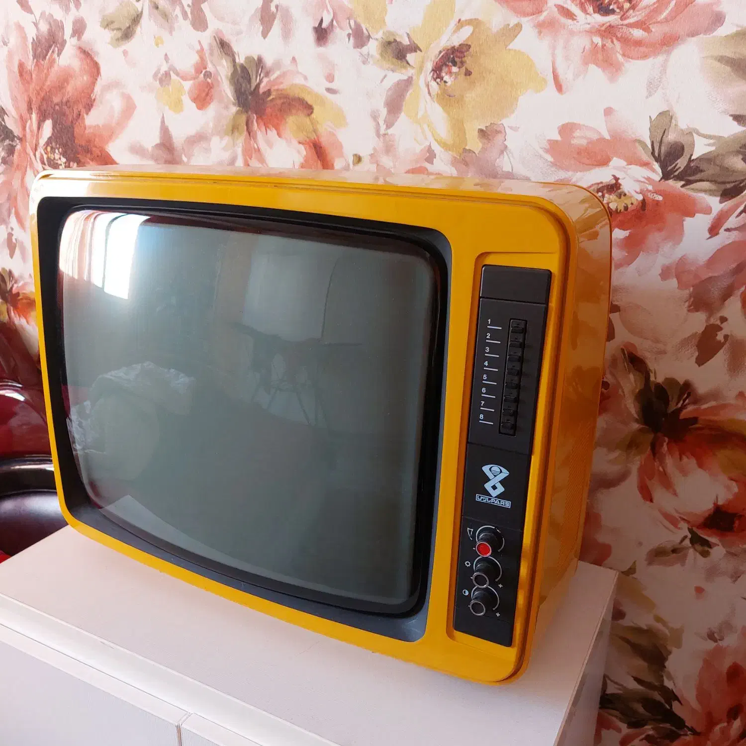 نوستالوژی تلوزیون قدیمی نونو درحد اک|تلویزیون و پروژکتور|کرج, شاهین‌ویلا|دیوار